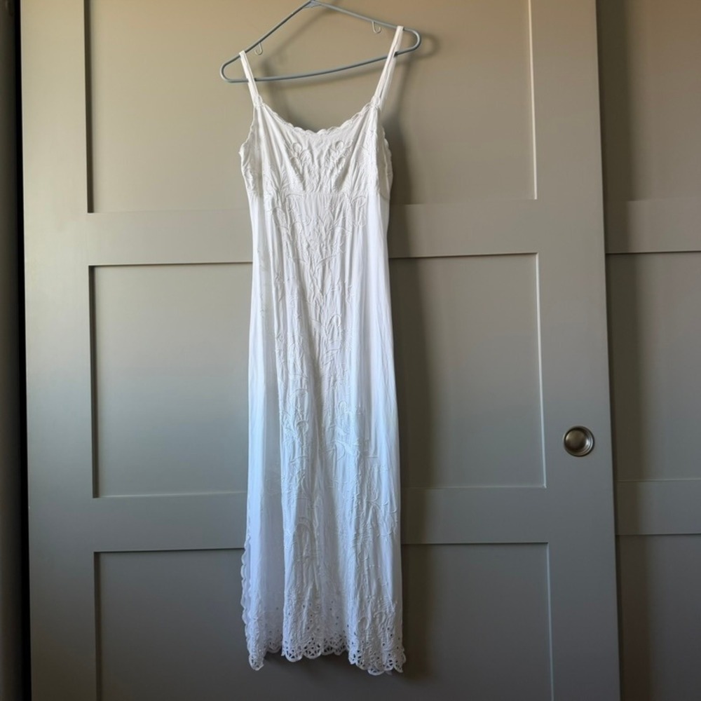 Serendipity Maui Dress Womens M White Eyelet Embroidered Boho Maxi Cottagecore